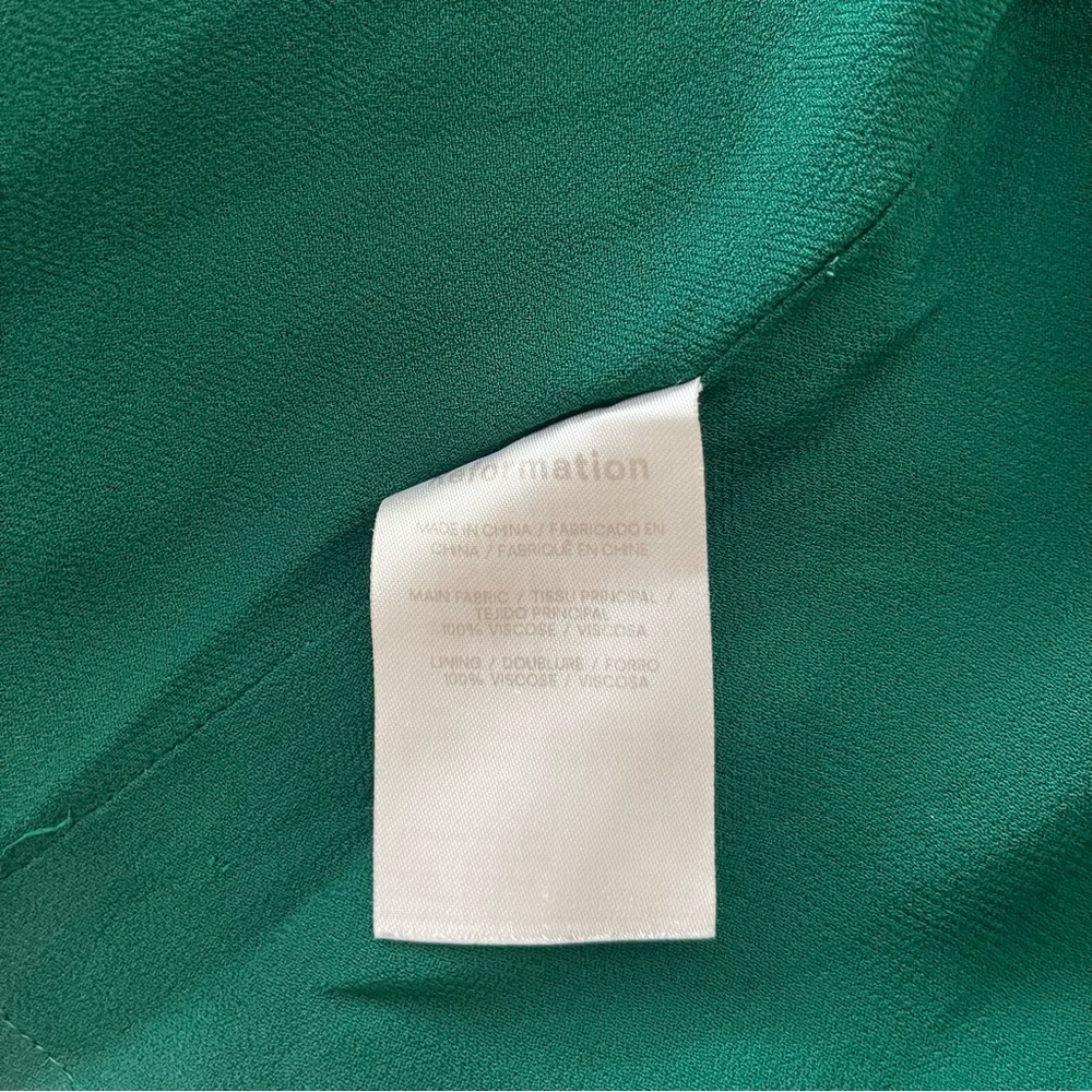 Reformation Evelyn Dress in Forest - Picture 14 of 16